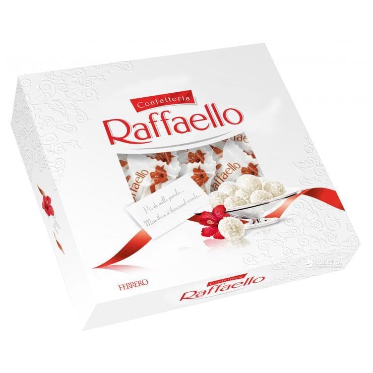 Конфеты Raffaello с цельным минд.ным орехом в 240 гр., картон